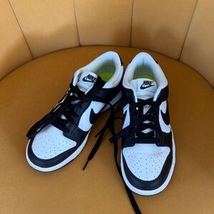 Nike Classic Black and White Dunk Low-Tops